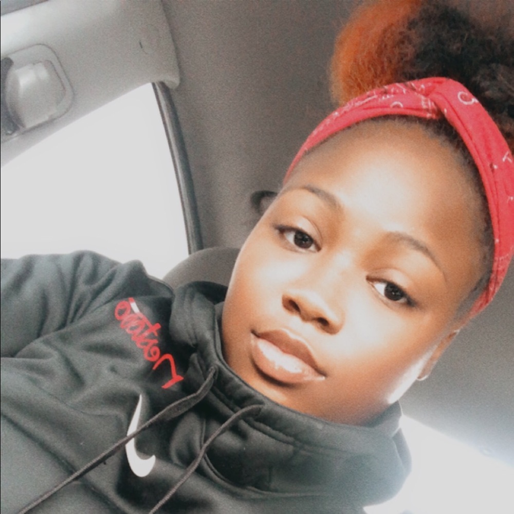 Meet your Posher, Destiny